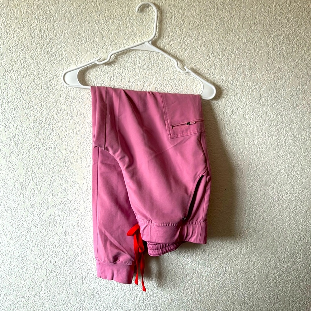 Size large women’s fig scrub pants
